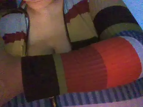 Snapshot of RoxiRedXXX chatting on February 18, 2025, 9:09 pm RoxiRedXXX online show from February 18, 2025, 9:09 pm