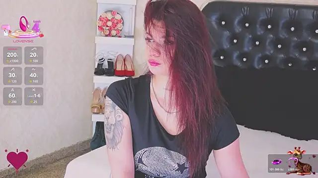 Allisonn223 online show from April 17, 2026, 12:19 pm