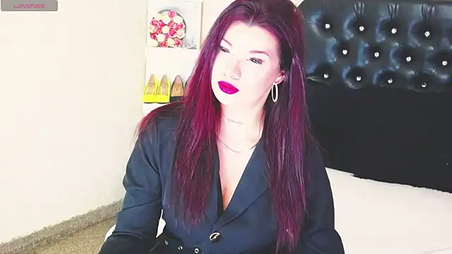 Allisonn223 online show from May 3, 2026, 12:20 pm