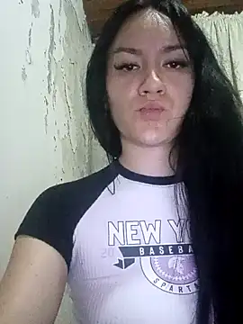 Snapshot of valeryy_rosse chatting on January 11, 2025, 1:06 am valeryy rosse online show from January 11, 2025, 1:06 am