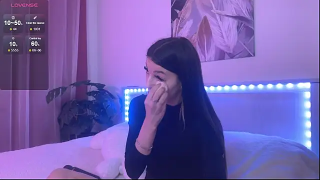 Snapshot of Veronica_leal chatting on November 6, 2025, 10:41 am Veronica leal online show from November 6, 2025, 10:41 am