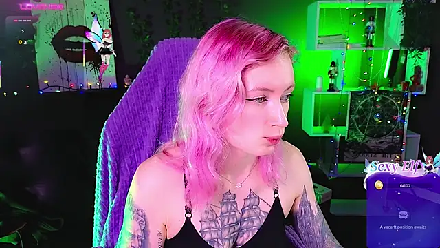  HelenCarter online show from March 14, 2025, 8:49 pm