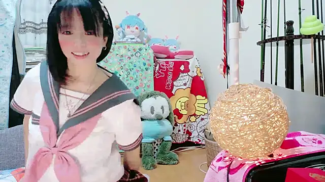 renapiyon8182 online show from February 12, 2025, 7:24 pm