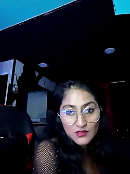 Snapshot of AdelinaMiran90 chatting on October 22, 2025, 2:44 am AdelinaMiran90 online show from October 22, 2025, 2:44 am