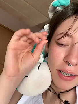  nobara   online show from February 16, 2025, 3:27 pm