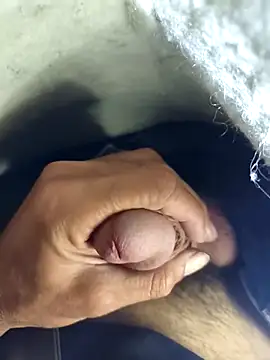 Snapshot of murokkk31 chatting on October 17, 2025, 5:26 pm murokkk31 online show from October 17, 2025, 5:26 pm