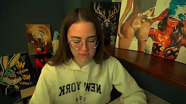 luxie milady online show from February 18, 2026, 2:13 pm