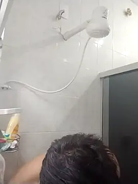 Snapshot of LopeseLua chatting on October 17, 2025, 3:36 pm LopeseLua online show from October 17, 2025, 3:36 pm