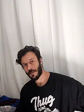 Snapshot of LopeseLua chatting on September 9, 2025, 3:32 pm LopeseLua online show from September 9, 2025, 3:32 pm