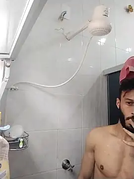 Snapshot of LopeseLua chatting on October 8, 2025, 4:51 pm LopeseLua online show from October 8, 2025, 4:51 pm