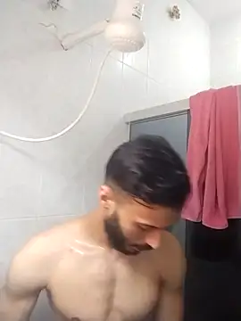 Snapshot of LopeseLua chatting on October 1, 2025, 1:59 pm LopeseLua online show from October 1, 2025, 1:59 pm