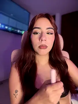 veronicaapink online show from October 22, 2025, 10:52 pm