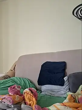 Emmatoo online show from February 28, 2026, 8:47 am