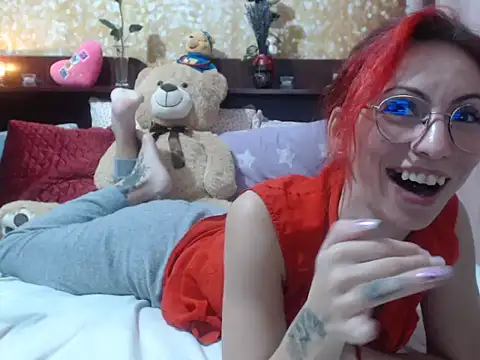 Snapshot of Emmatoo chatting on March 8, 2025, 4:17 pm Emmatoo online show from March 8, 2025, 4:17 pm