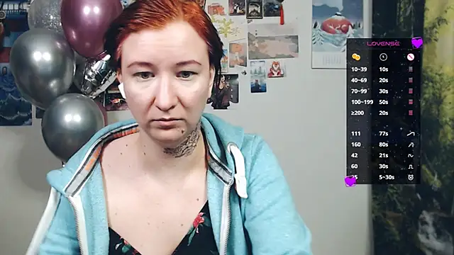 Snapshot of licentia__poetica chatting on February 16, 2026, 3:32 pm licentia poetica online show from February 16, 2026, 3:32 pm