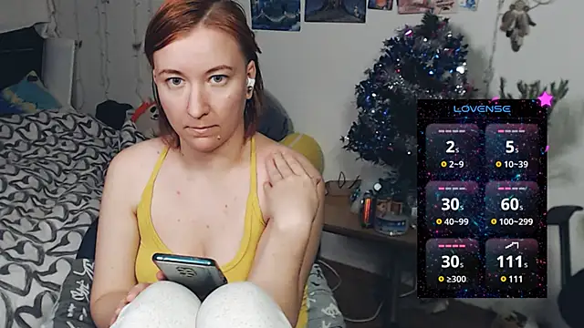 Snapshot of licentia__poetica chatting on January 24, 2025, 11:45 pm licentia poetica online show from January 24, 2025, 11:45 pm