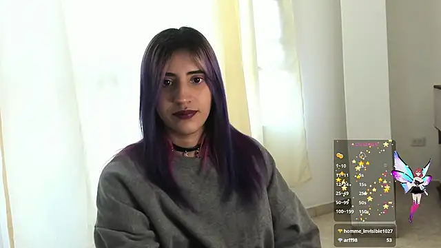 Snapshot of linnie_ chatting on December 12, 2024, 11:39 am linnie online show from December 12, 2024, 11:39 am