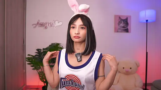 Angeeel  online show from October 23, 2025, 2:54 am