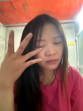 Hellen 111 online show from October 20, 2025, 6:30 pm