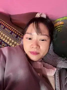 Hellen 111 online show from November 26, 2025, 1:22 pm