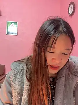 Hellen 111 online show from December 6, 2024, 1:35 am