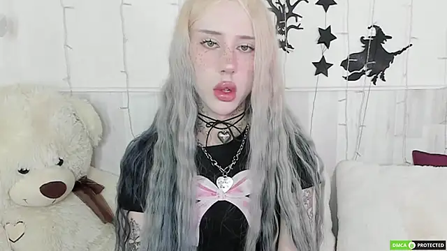 Snapshot of Joy_Barker chatting on October 20, 2025, 8:59 am Joy Barker online show from October 20, 2025, 8:59 am