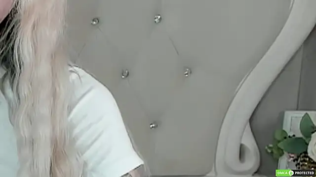 Snapshot of Joy_Barker chatting on November 14, 2025, 3:32 am Joy Barker online show from November 14, 2025, 3:32 am