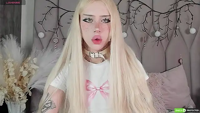 Joy Barker online show from December 22, 2025, 3:17 am