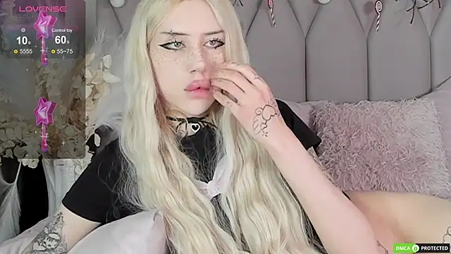 Snapshot of Joy_Barker chatting on January 17, 2026, 3:32 am Joy Barker online show from January 17, 2026, 3:32 am