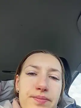 Snapshot of KateRedgar chatting on March 19, 2025, 7:40 am KateRedgar online show from March 19, 2025, 7:40 am