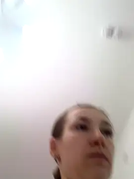 KateRedgar online show from November 9, 2025, 1:04 pm