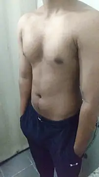 hottboy 39 online show from February 20, 2026, 9:55 am