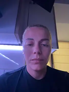 tanyagrey online show from June 3, 2026, 6:03 am