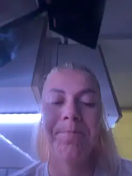 tanyagrey online show from June 2, 2026, 6:24 am