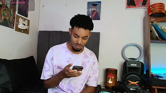 Snapshot of colinbrown chatting on September 9, 2025, 4:16 pm colinbrown online show from September 9, 2025, 4:16 pm