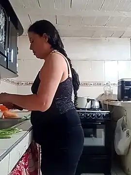 amatista 3012 online show from March 28, 2026, 7:48 pm