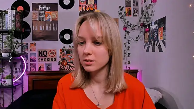 Snapshot of AliciaParkerf chatting on March 22, 2025, 3:09 am AliciaParkerf online show from March 22, 2025, 3:09 am