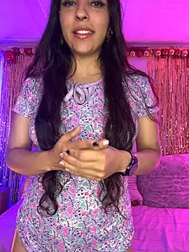 ThaliaRivera  online show from December 19, 2024, 6:01 am