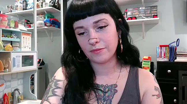 Marcelinegoddess online show from February 18, 2025, 1:54 am