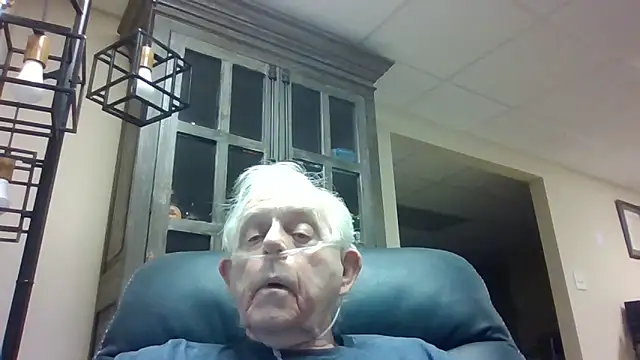 bootlegmanz online show from March 1, 2026, 8:09 pm