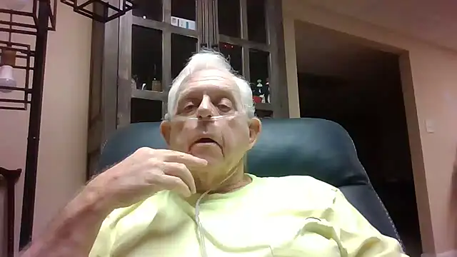 bootlegmanz online show from December 18, 2025, 2:54 pm