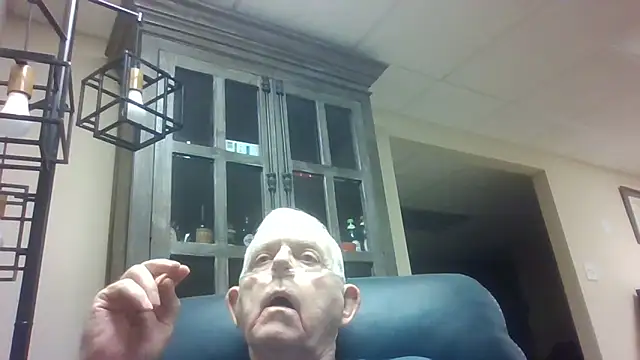 bootlegmanz online show from September 20, 2025, 11:37 am