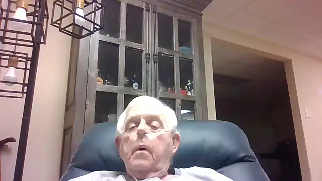 bootlegmanz online show from February 16, 2026, 11:13 pm