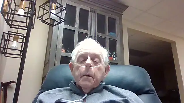 bootlegmanz online show from February 23, 2026, 3:45 pm