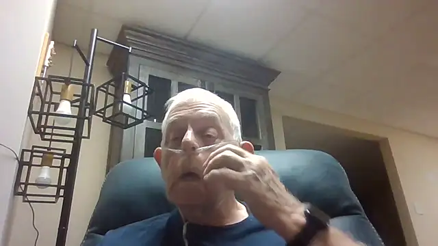 bootlegmanz online show from September 19, 2025, 12:47 am