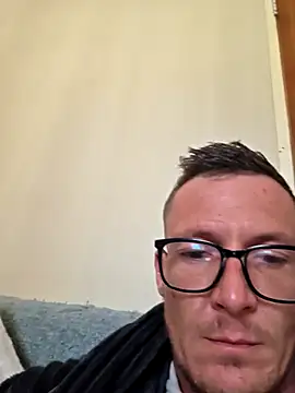 Snapshot of TheSouthernKing chatting on February 2, 2026, 6:45 am TheSouthernKing online show from February 2, 2026, 6:45 am