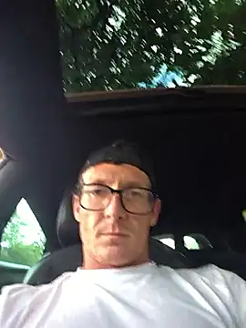 Snapshot of TheSouthernKing chatting on January 13, 2026, 9:46 am TheSouthernKing online show from January 13, 2026, 9:46 am