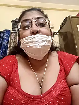 Snapshot of LAVERNIYA_ chatting on January 29, 2025, 8:25 pm LAVERNIYA online show from January 29, 2025, 8:25 pm