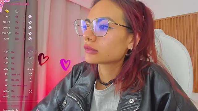 sophiecherry  online show from March 20, 2025, 10:54 am