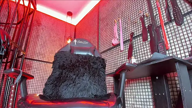 Snapshot of NAILAHARD chatting on February 21, 2026, 2:52 pm NAILAHARD online show from February 21, 2026, 2:52 pm